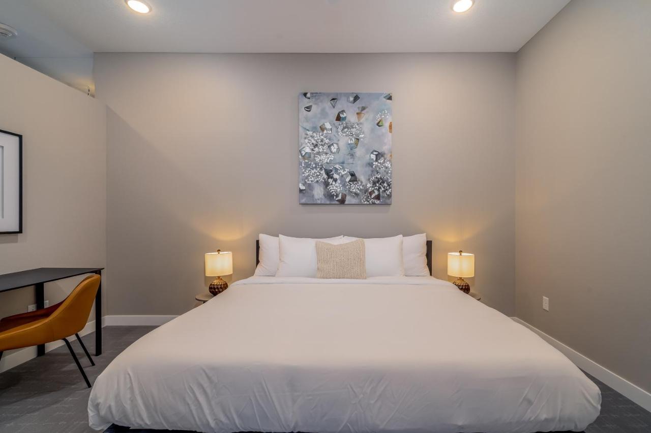 Kasa Downtown Des Moines Aparthotel Bagian luar foto