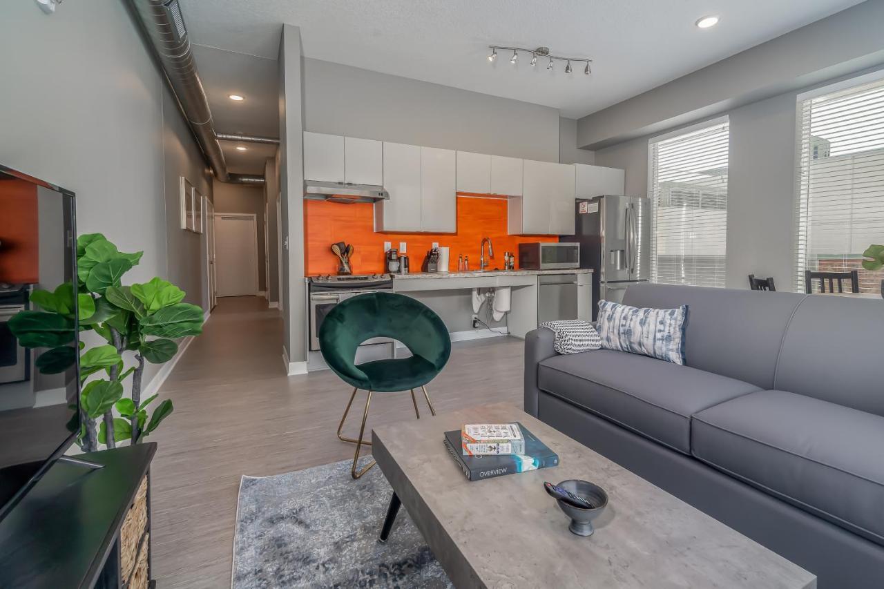 Kasa Downtown Des Moines Aparthotel Bagian luar foto
