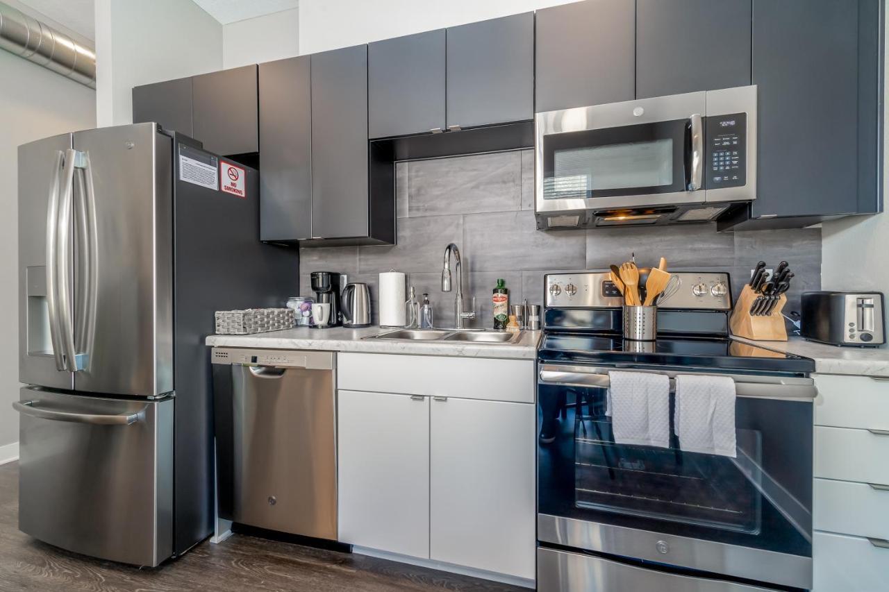 Kasa Downtown Des Moines Aparthotel Bagian luar foto